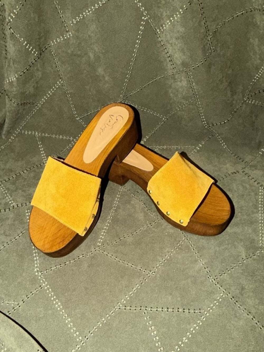 Crown Vintage Yellow Suede Platform Clog Slide Sandals - Picture 2 of 7